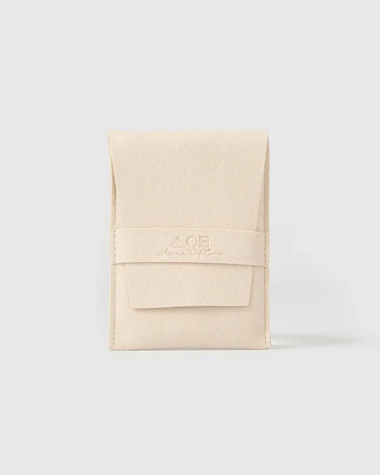 ELYSIAN COLLECTIVE - LACEY BRACELET (VANILLA) - Image 4