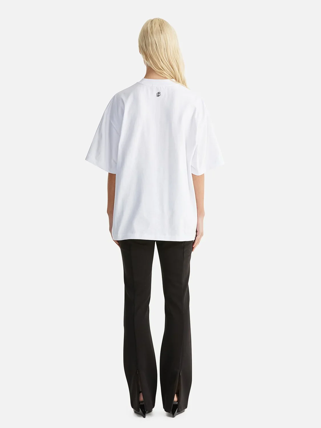 ENA PELLY - CHLOE OVERSIZED TEE CORE LOGO (WHITE) - Image 4