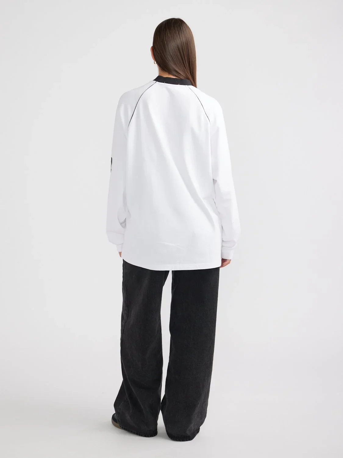 ENA PELLY - SCRIPT JERSEY LONG SLEEVE TEE (WHITE) - Image 4
