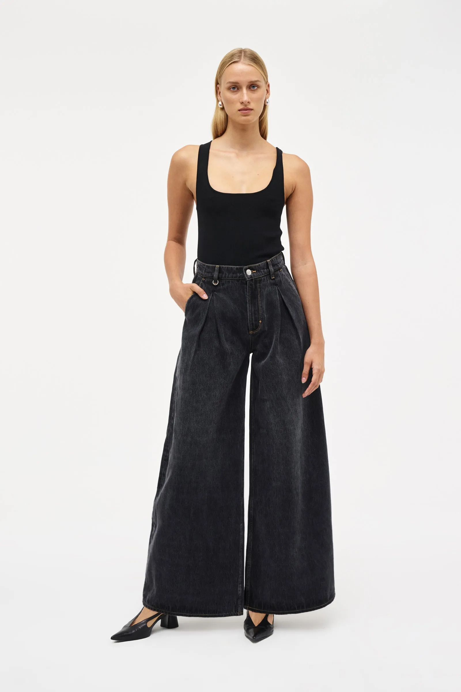 NEUW DENIM - MIMI SUPER BARREL (COSMOS)