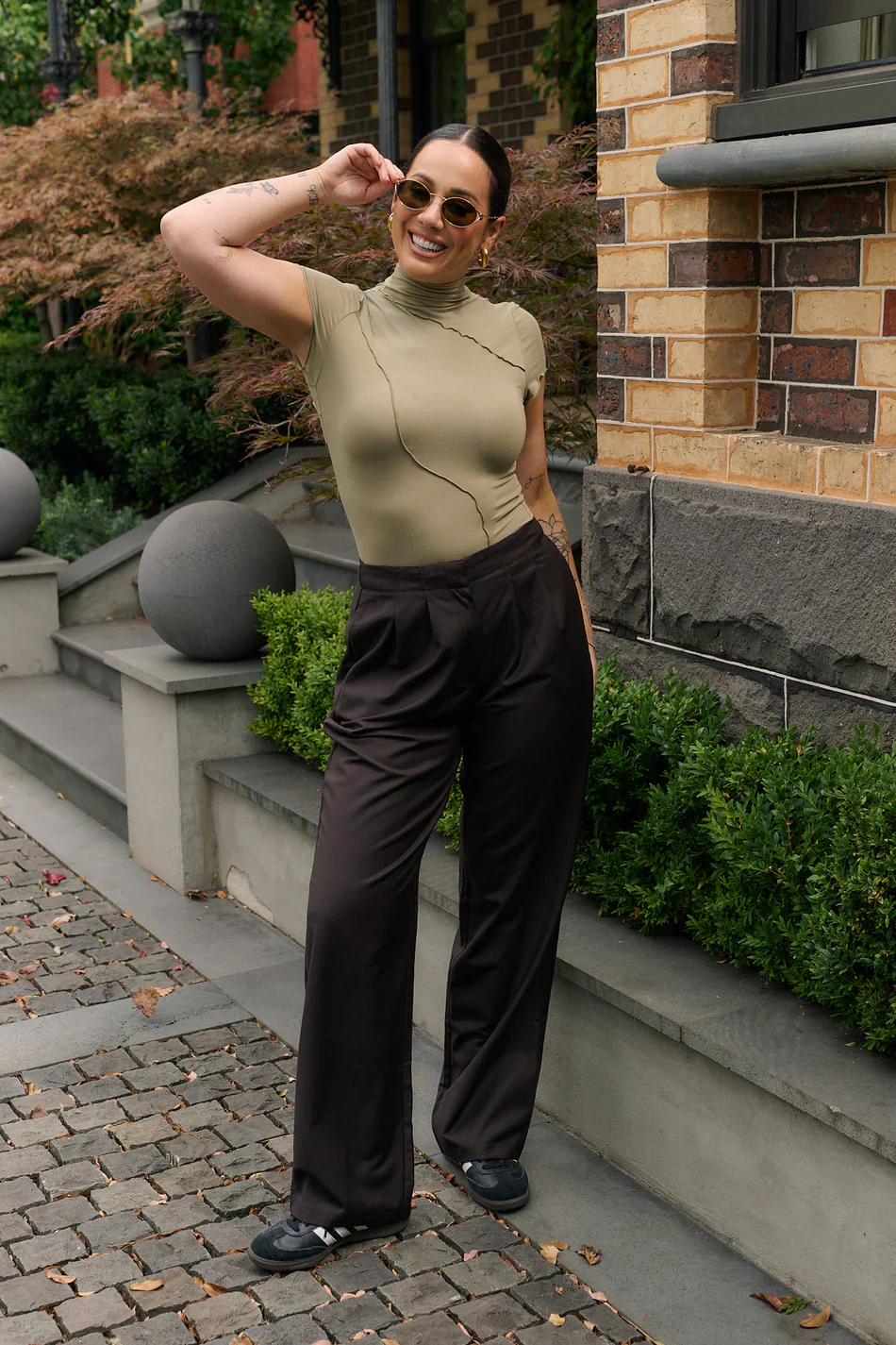 RAEF THE LABEL - LANEY PANELLED SHORT SLEEVE TOP (DARK OLIVE) - Image 8