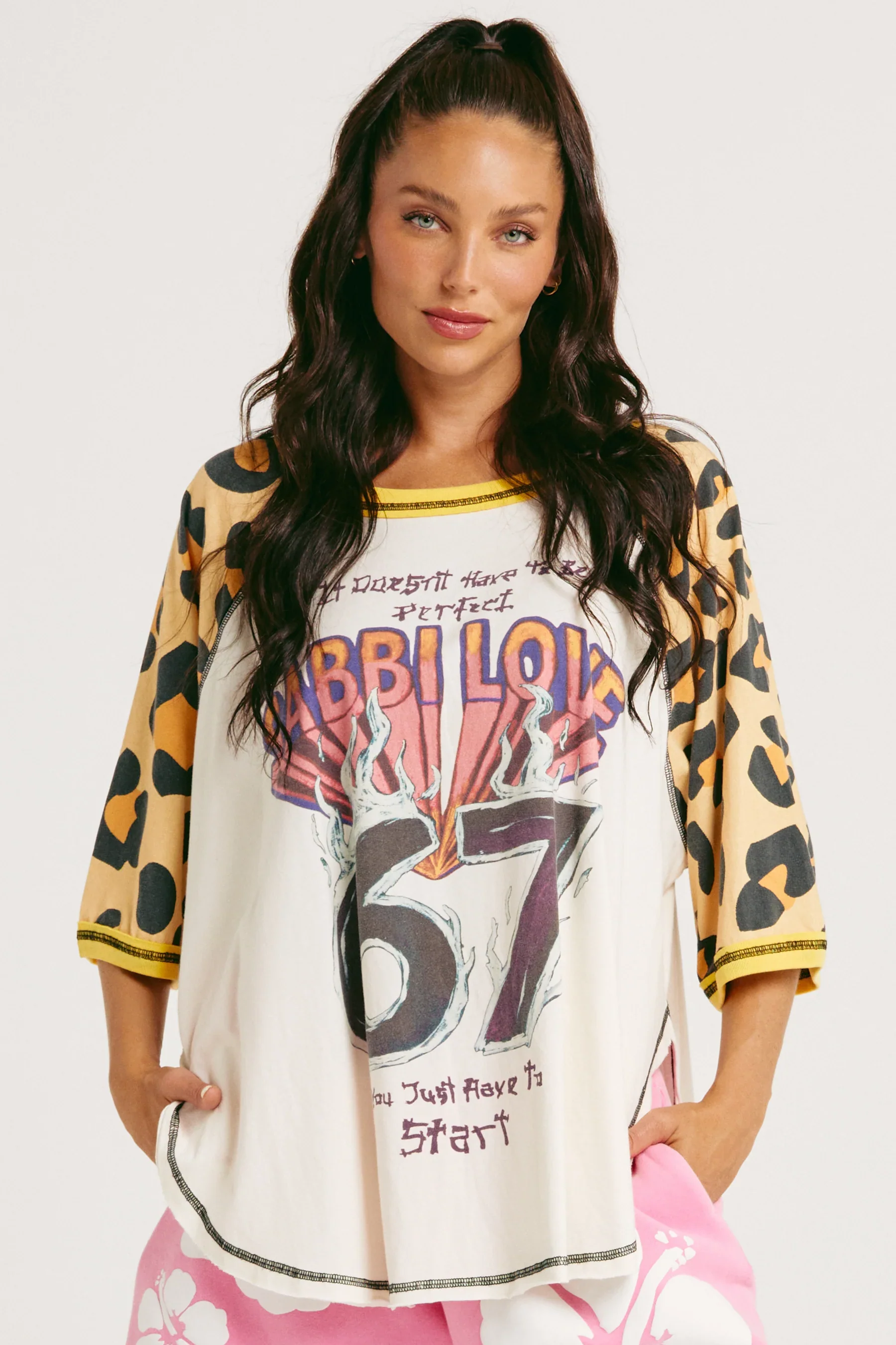 SABBI - THE 67 RAGLAN TEE (LEOPARD)