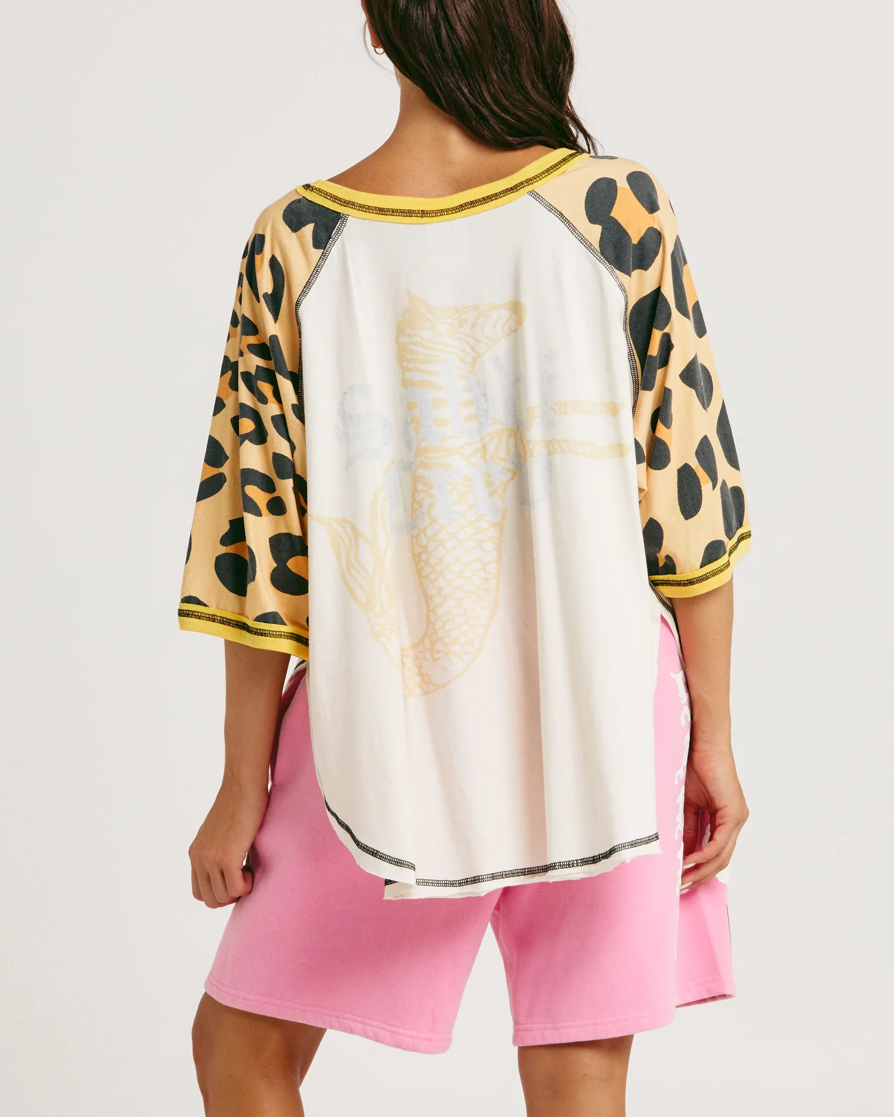 SABBI - THE 67 RAGLAN TEE (LEOPARD) - Image 3