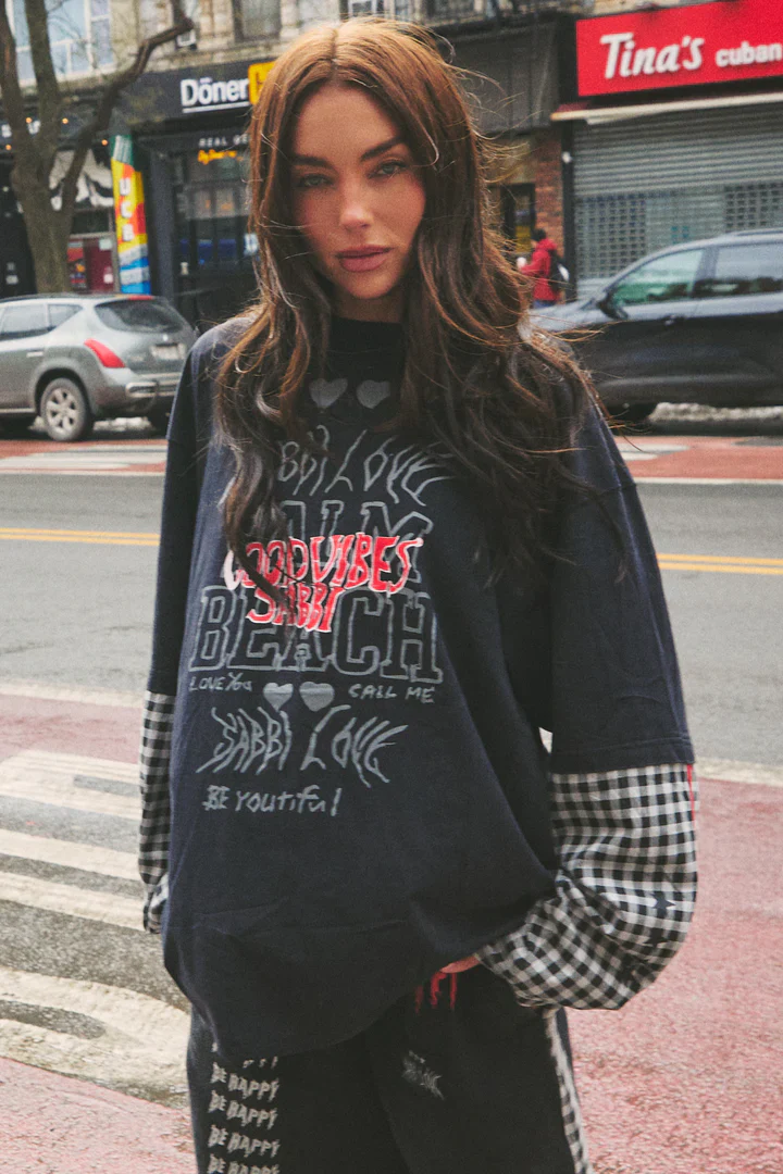 SABBI - THE BE HAPPY GINGHAM LONG SLEEVE TEE 2