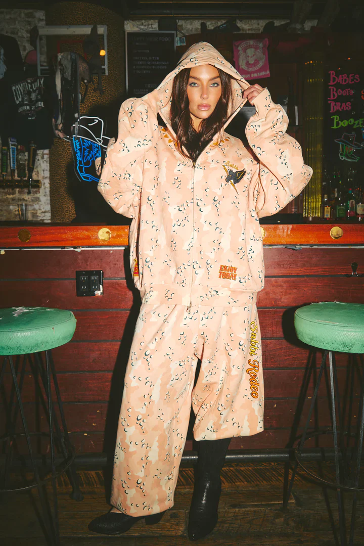 SABBI - THE BE-YOUTIFUL RANCH ZIP HOODIE (PINK CAMO) - Image 3