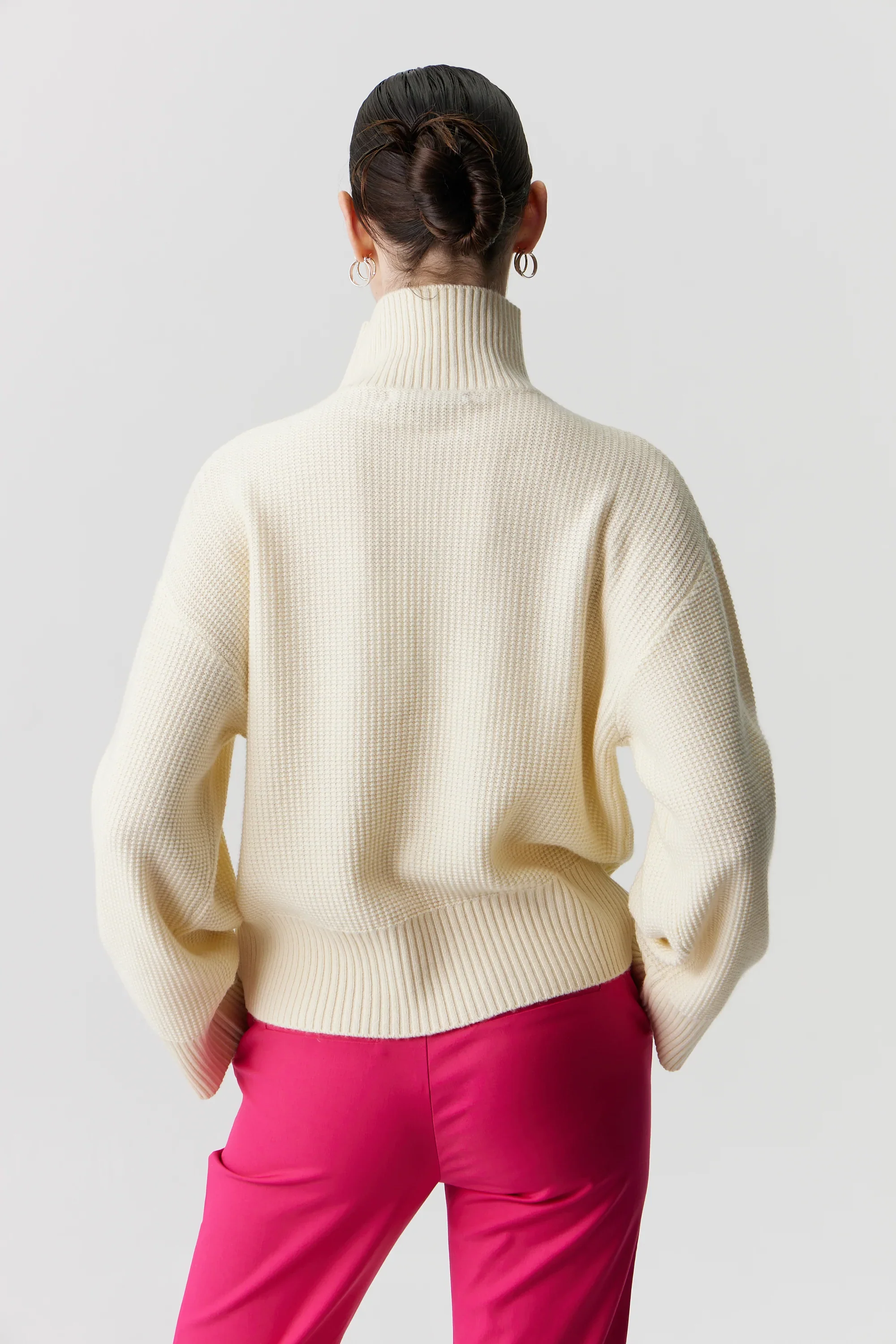 THIRD FORM - Boucle Turtleneck Knit (Cream) - Image 2