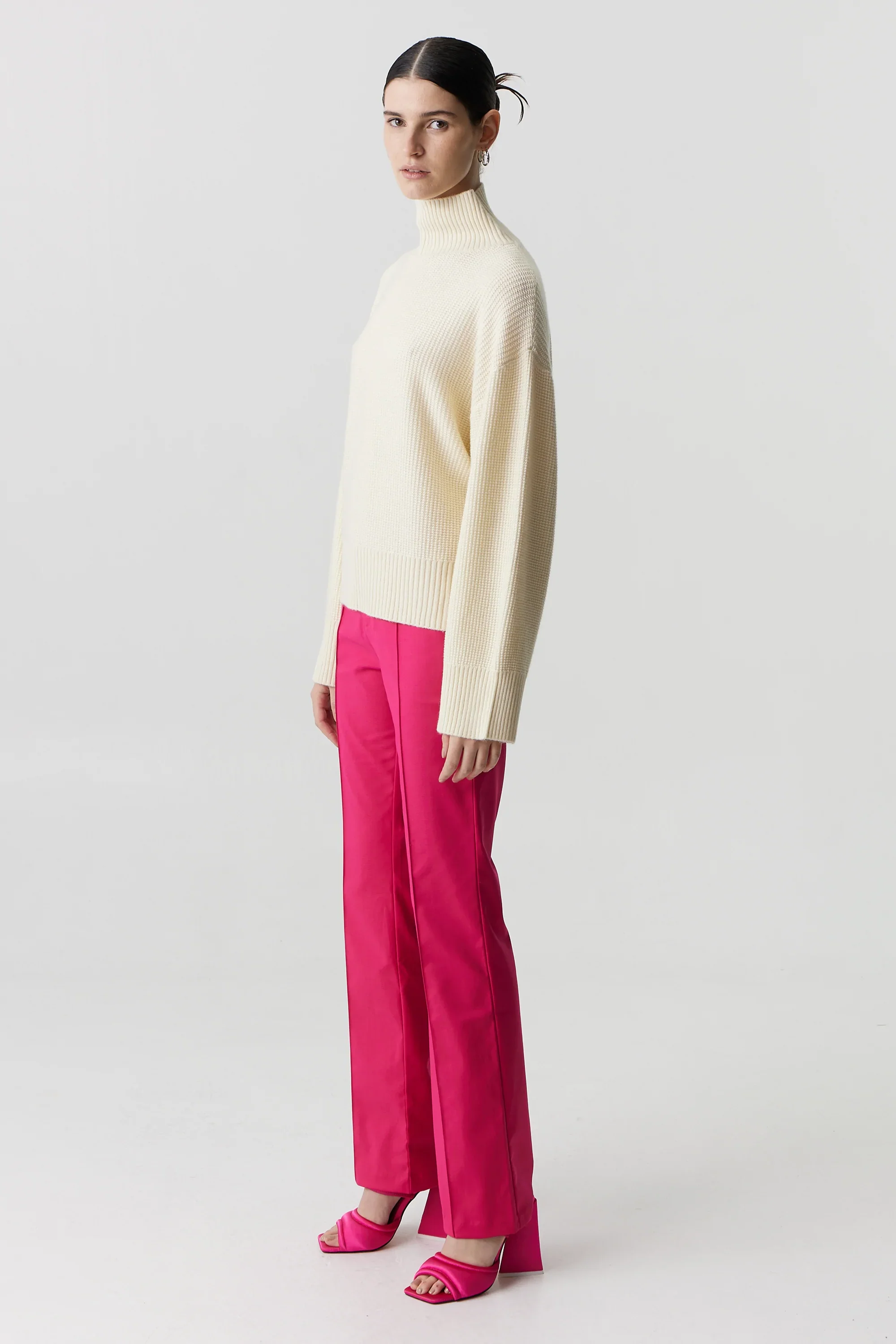 THIRD FORM - Boucle Turtleneck Knit (Cream) - Image 4