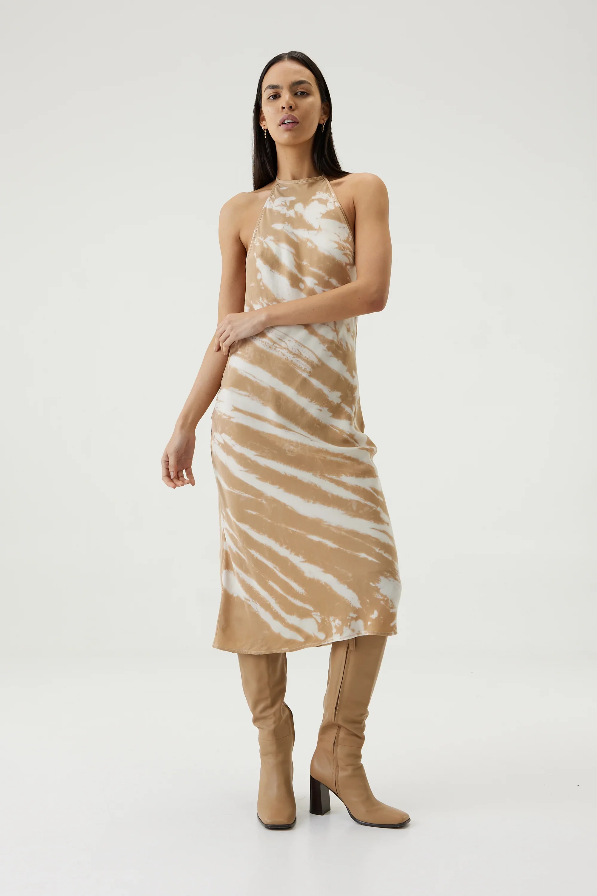THIRD FORM - TWIST THROUGH BIAS HALTER MIDI (TAN TIE DYE) - Image 4