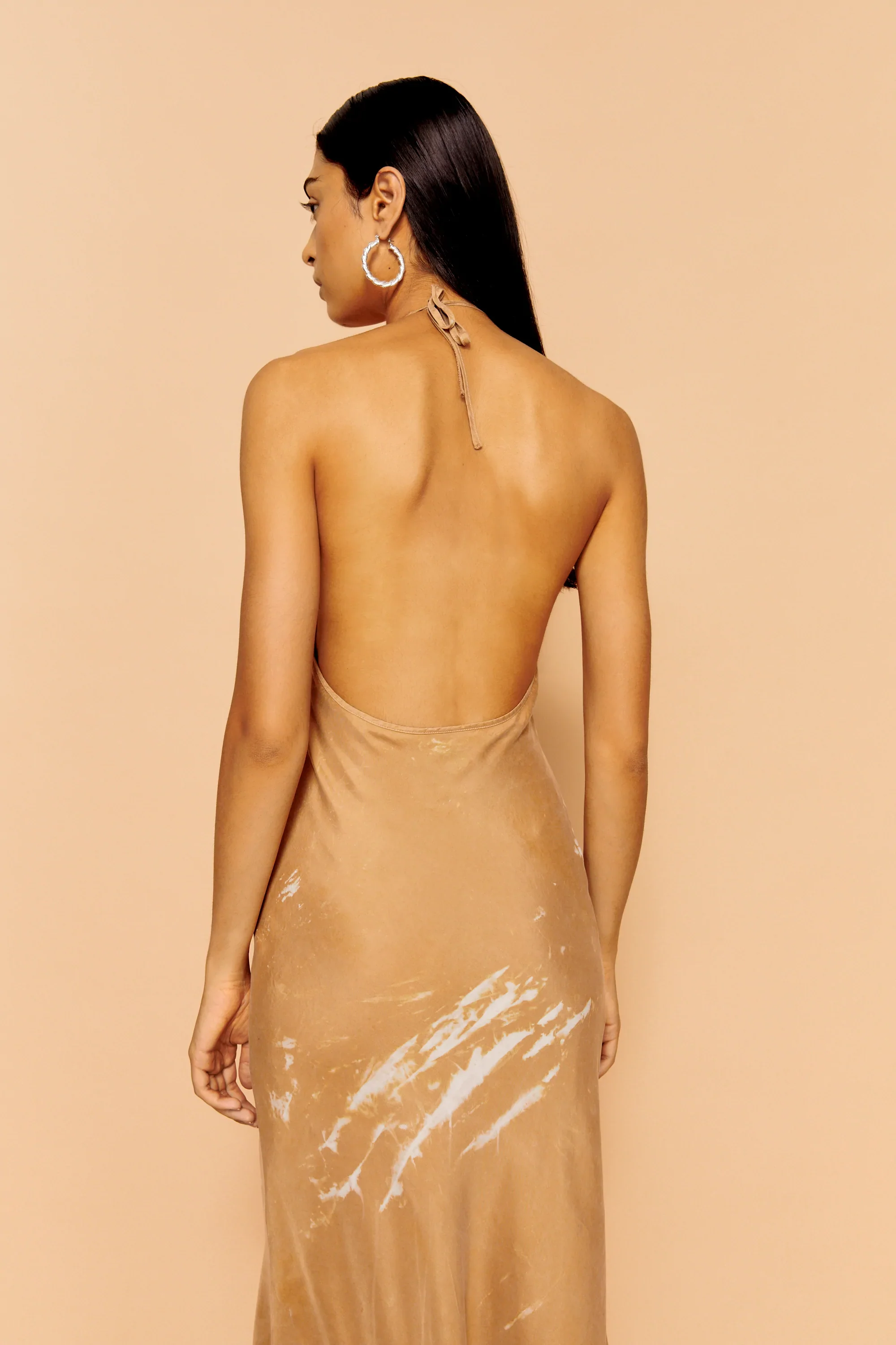 THIRD FORM - TWIST THROUGH BIAS HALTER MIDI (TAN TIE DYE) - Image 8